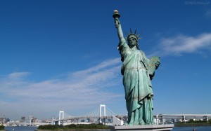 A Estátua da Liberdade é um dos pontos turísticos mais famosos do Estados Unidos