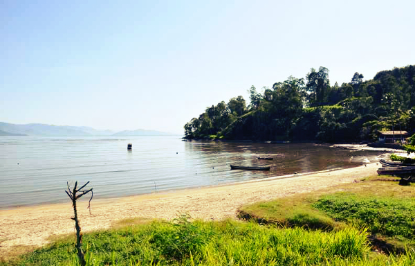 Praia da Enseada (Foto: Reprodução)